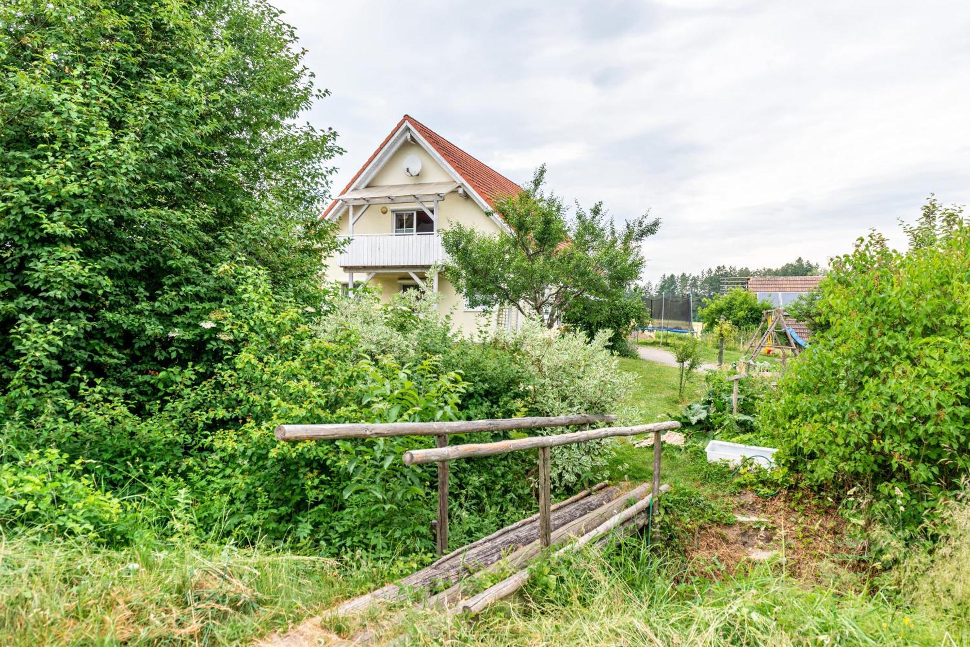 Beutenmuehle Straussenfarm Dach Owingen Luaran gambar