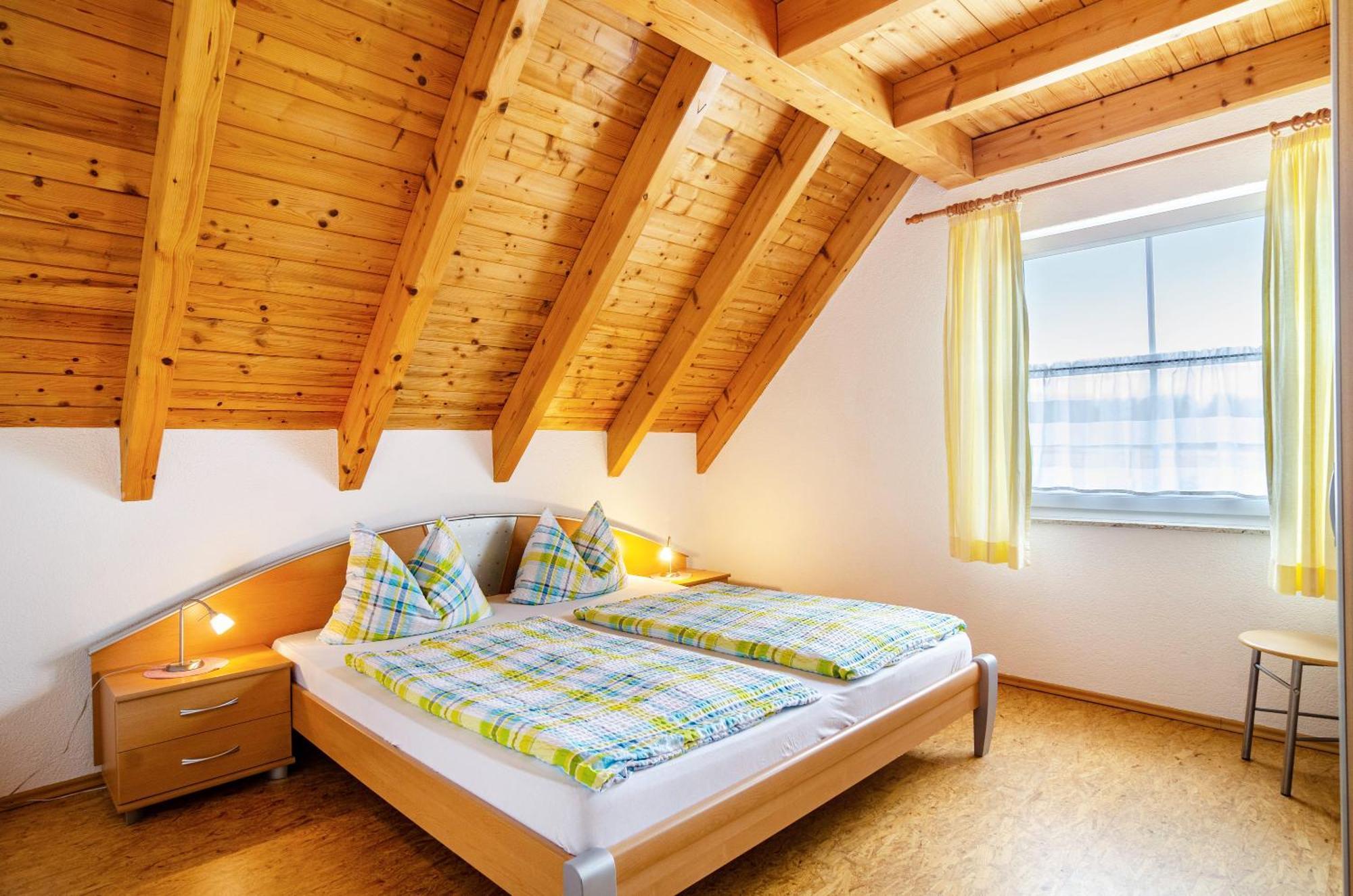 Beutenmuehle Straussenfarm Dach Owingen Luaran gambar